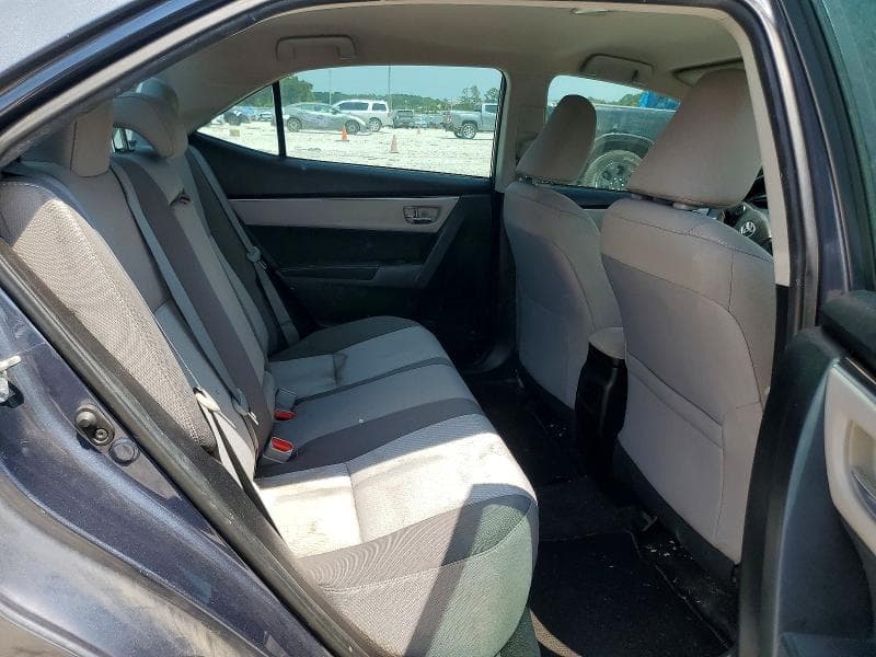 2018 TOYOTA COROLLA LE 10