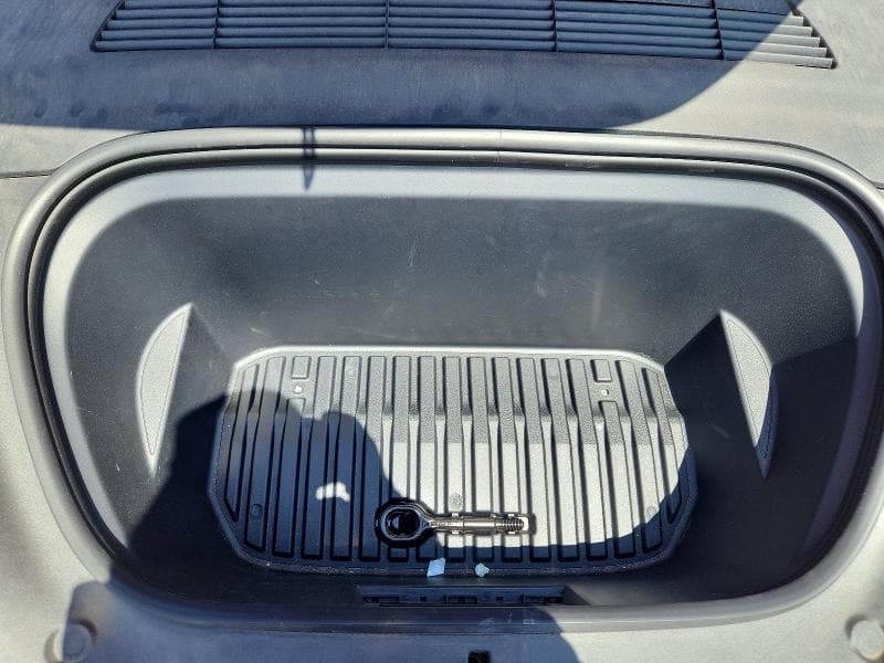 2023 TESLA MODEL Y 11