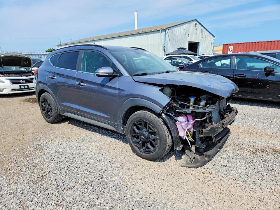 2017 HYUNDAI TUCSON LIMITED 4