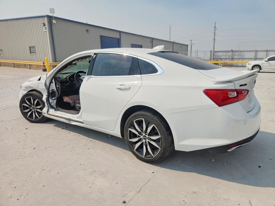 2024 CHEVROLET MALIBU RS 2
