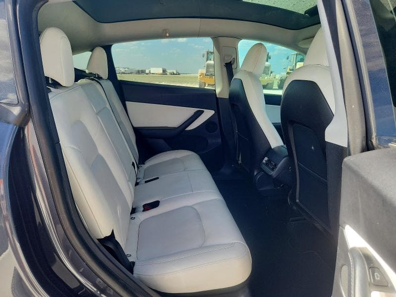 2021 TESLA MODEL Y 10