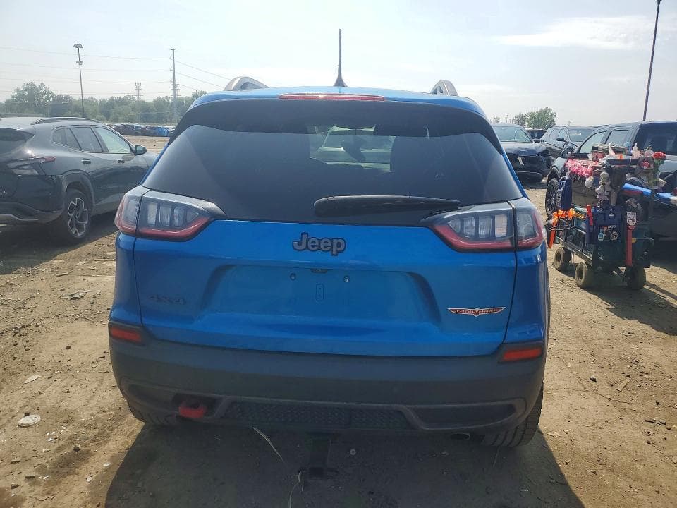 2020 JEEP CHEROKEE TRAILHAWK 6