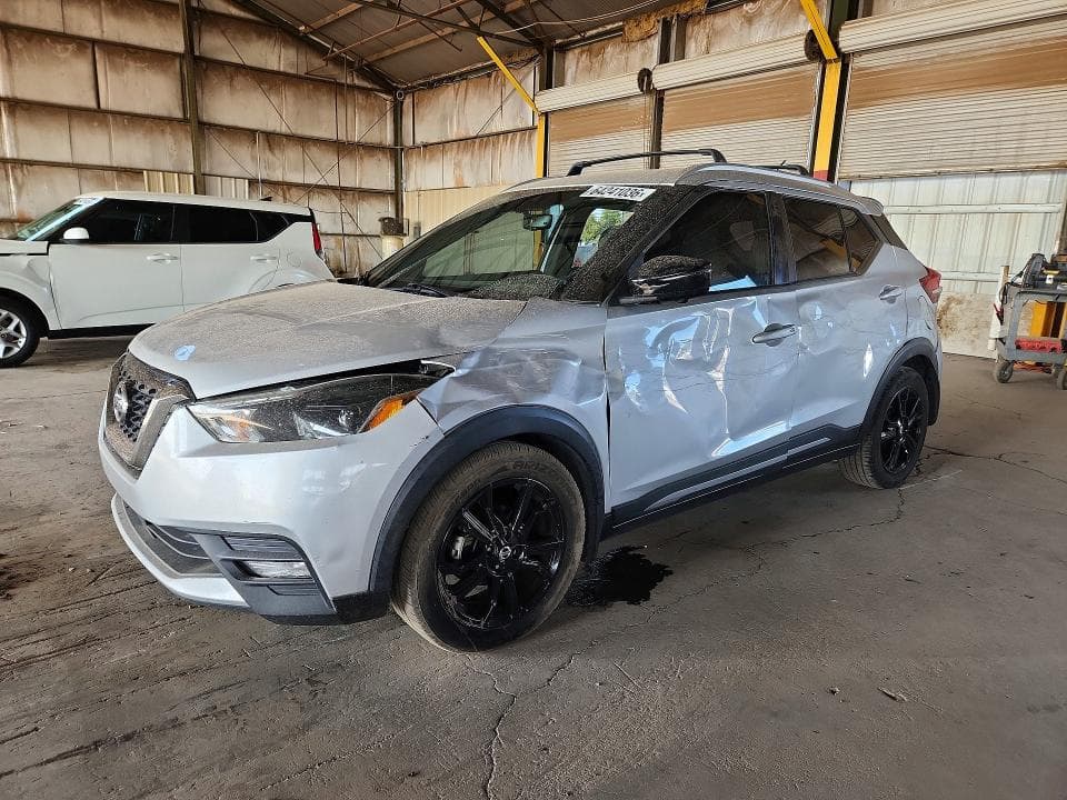 2020 NISSAN KICKS SR