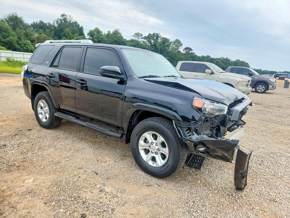 2018 TOYOTA 4RUNNER SR5 4