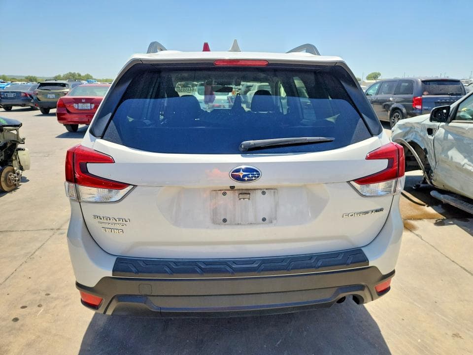 2020 SUBARU FORESTER PREMIUM 6