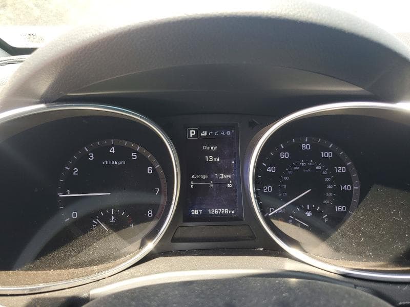 2017 HYUNDAI SANTA FE SE ULTIMATE 9