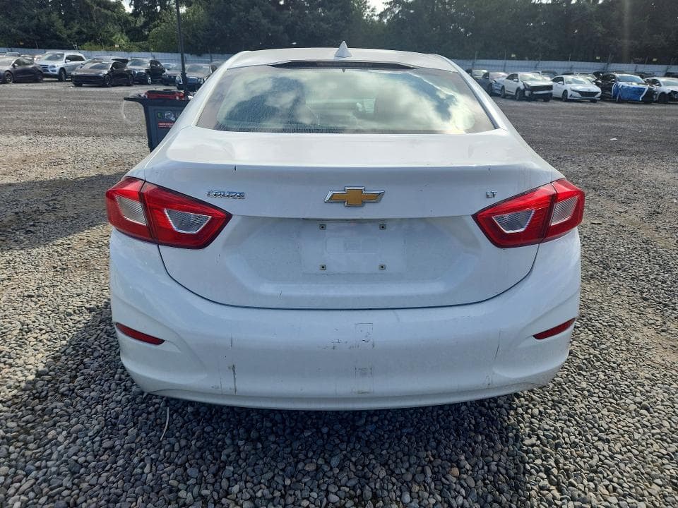 2018 CHEVROLET CRUZE LT 6
