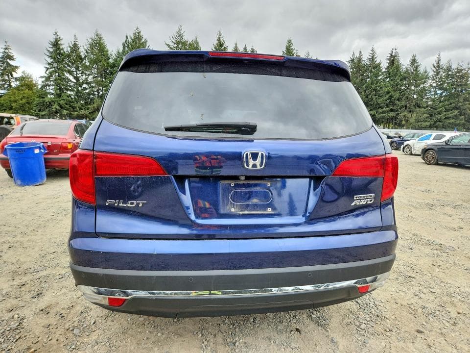 2017 HONDA PILOT TOURING 6