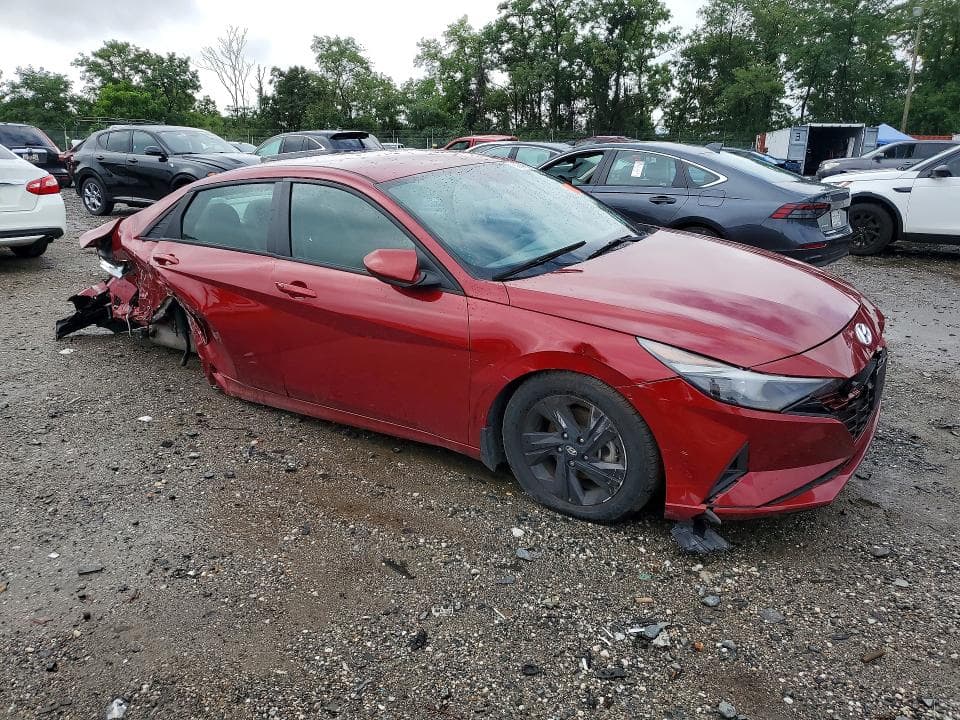 2023 HYUNDAI ELANTRA SEL 4