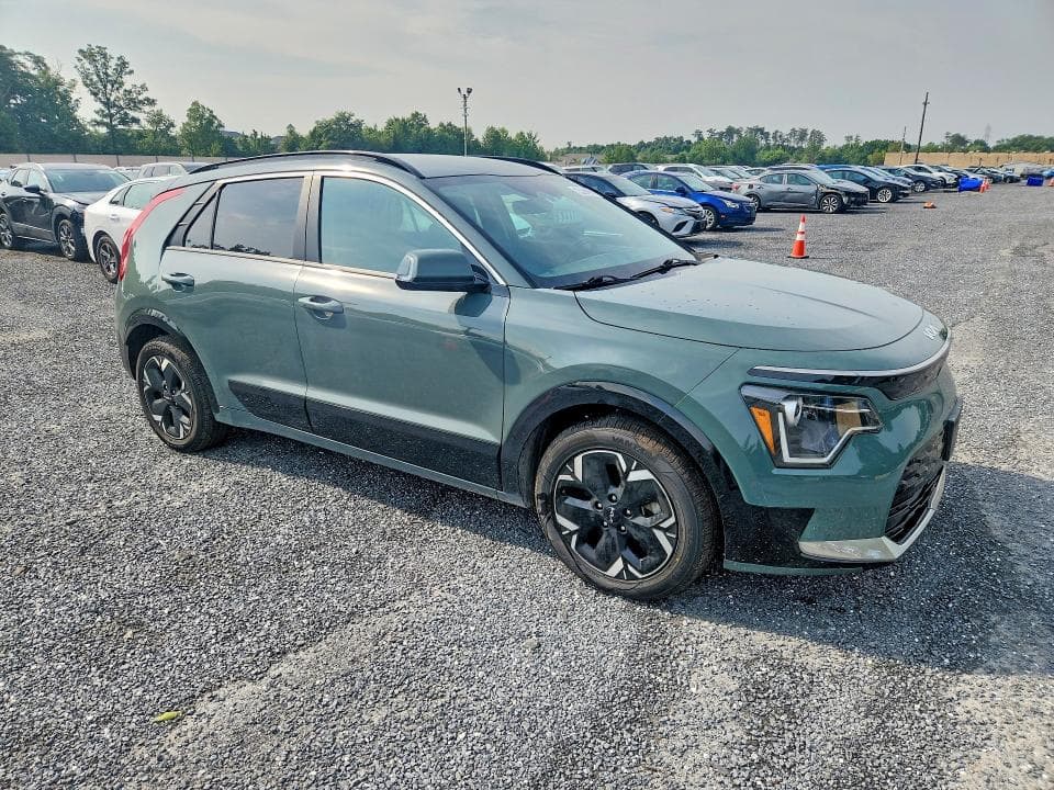 2023 KIA NIRO WIND 4