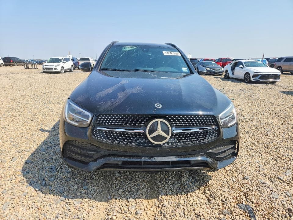 2021 MERCEDES-BENZ GLC 300 5
