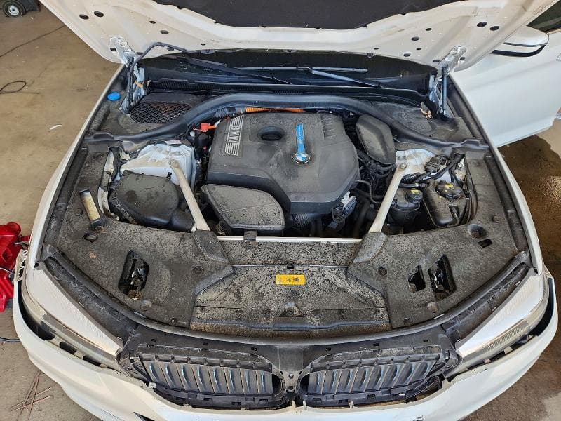 2018 BMW 530E 11