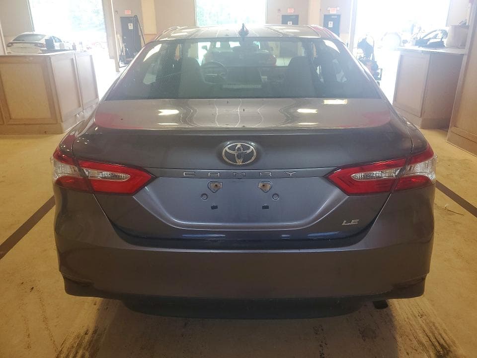 2019 TOYOTA CAMRY LE 6