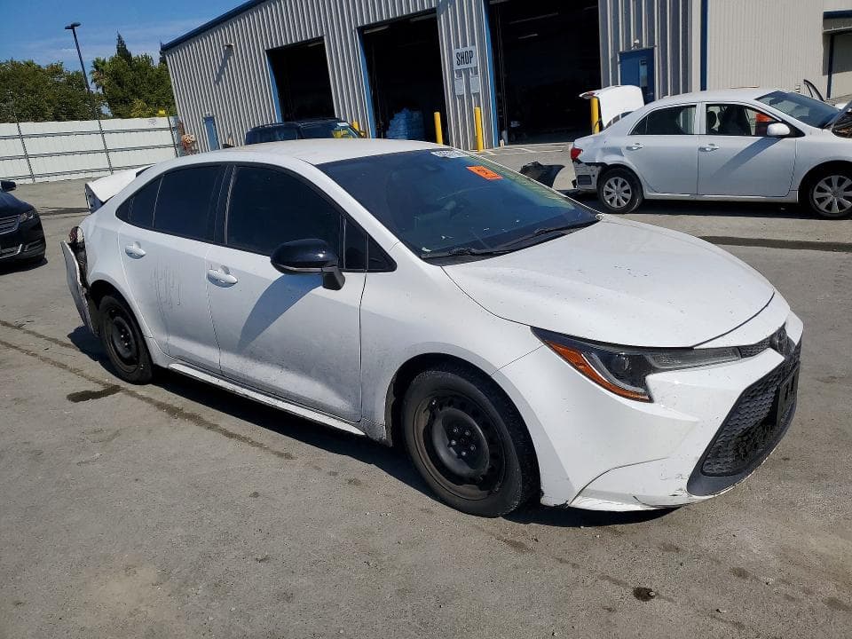 2020 TOYOTA COROLLA LE 4
