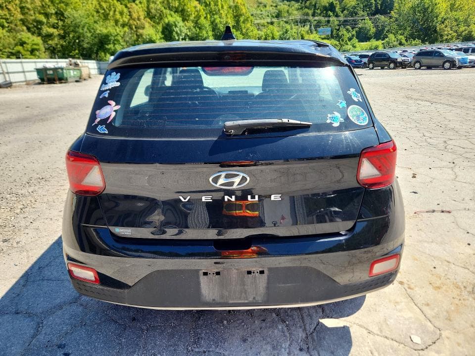 2021 HYUNDAI VENUE SE 6