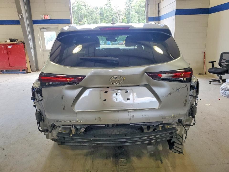 2025 TOYOTA HIGHLANDER HYBRID LIMITED 6