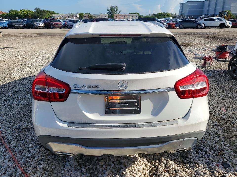 2020 MERCEDES-BENZ GLA 250 6