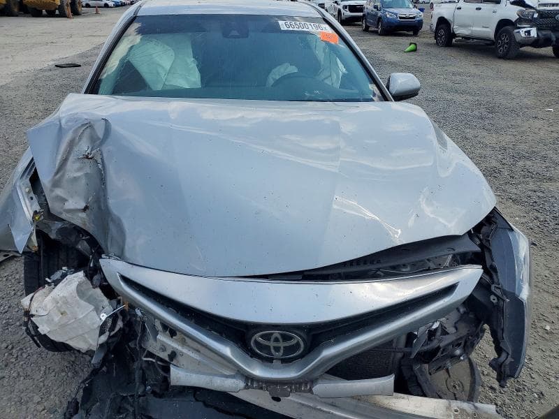 2021 TOYOTA CAMRY SE 11