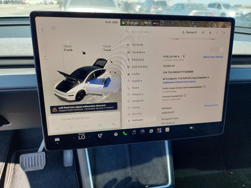 2026 TESLA MODEL Y 9