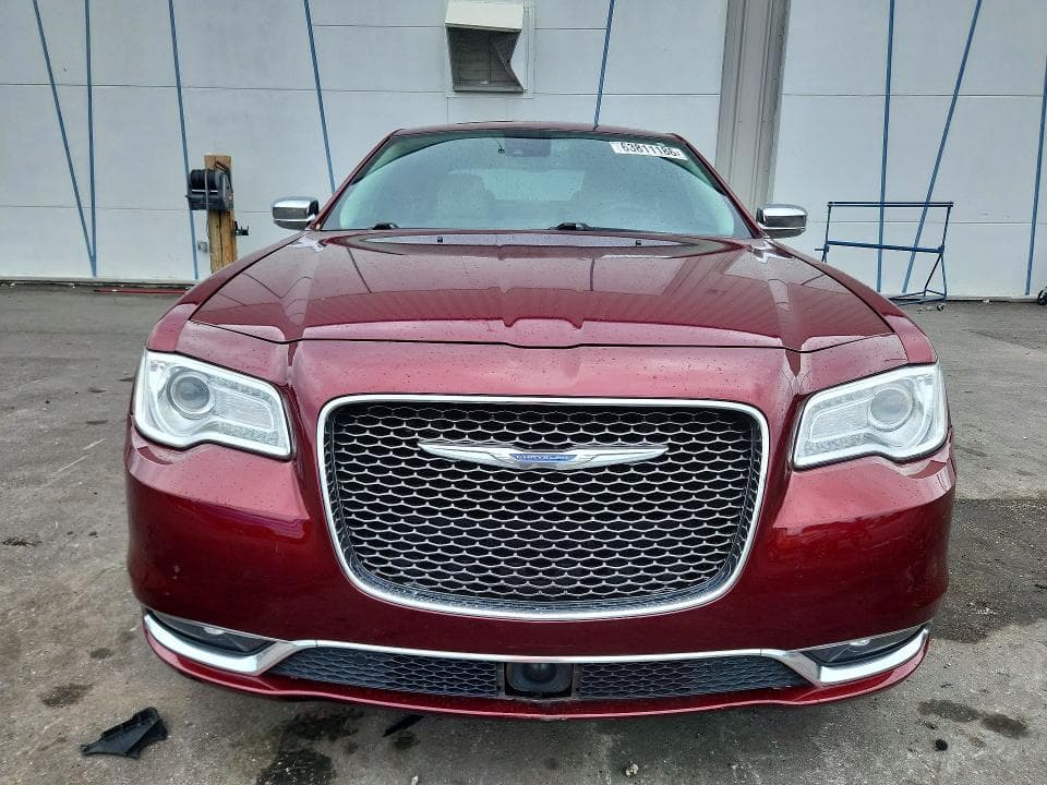 2017 CHRYSLER 300C 5