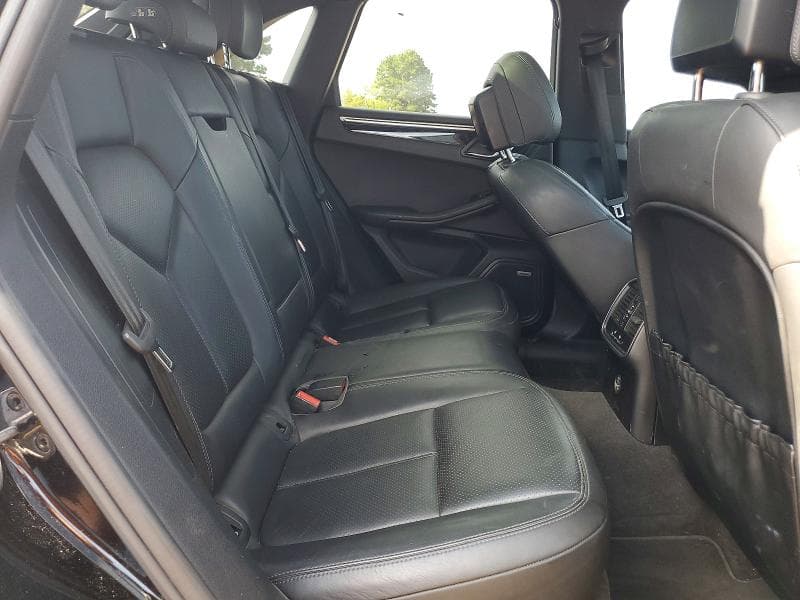 2019 PORSCHE MACAN 10