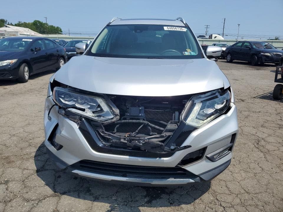 2017 NISSAN ROGUE SL 5