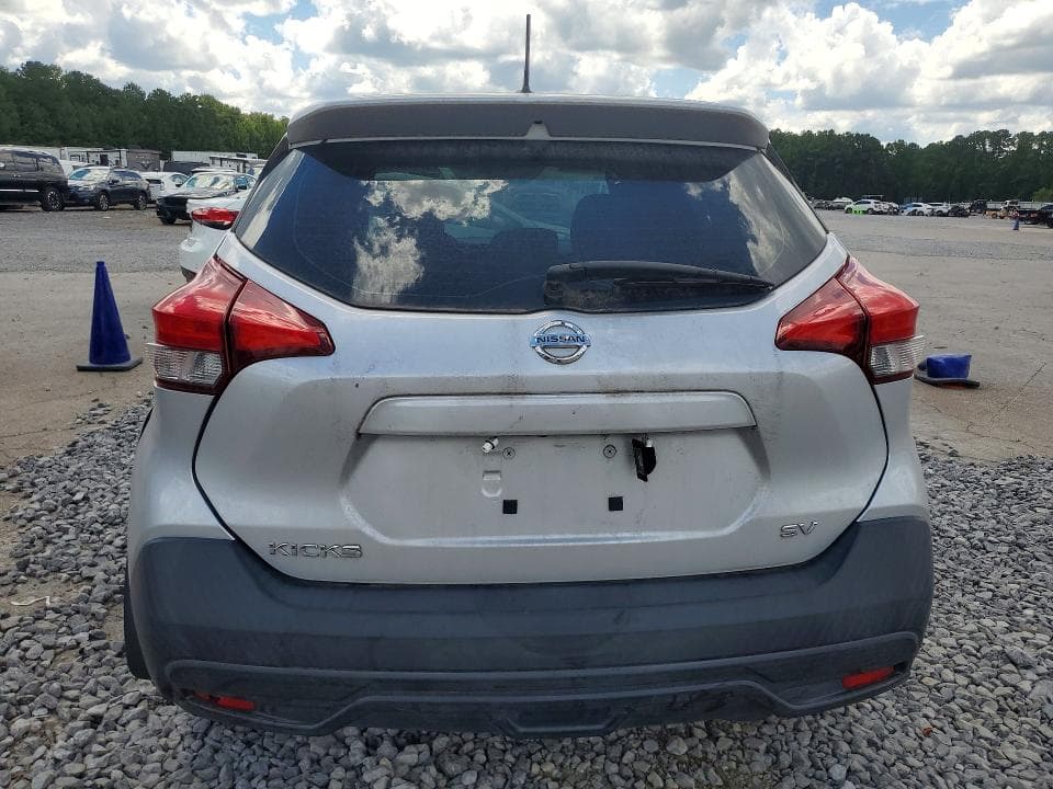 2018 NISSAN KICKS SV 6