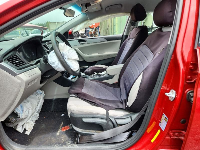 2019 HYUNDAI SONATA SE 7