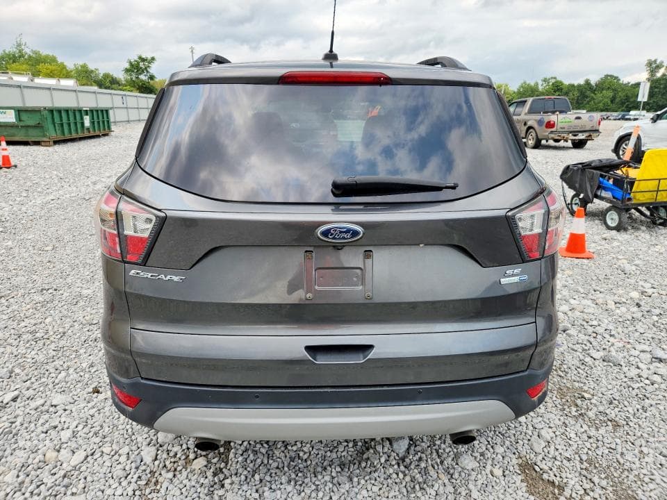 2017 FORD ESCAPE SE 6