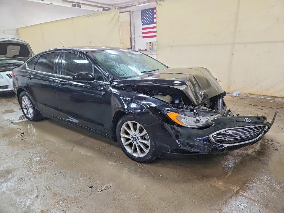 2017 FORD FUSION SE 4