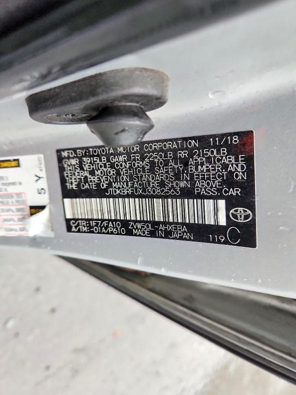 2018 TOYOTA PRIUS TWO 12