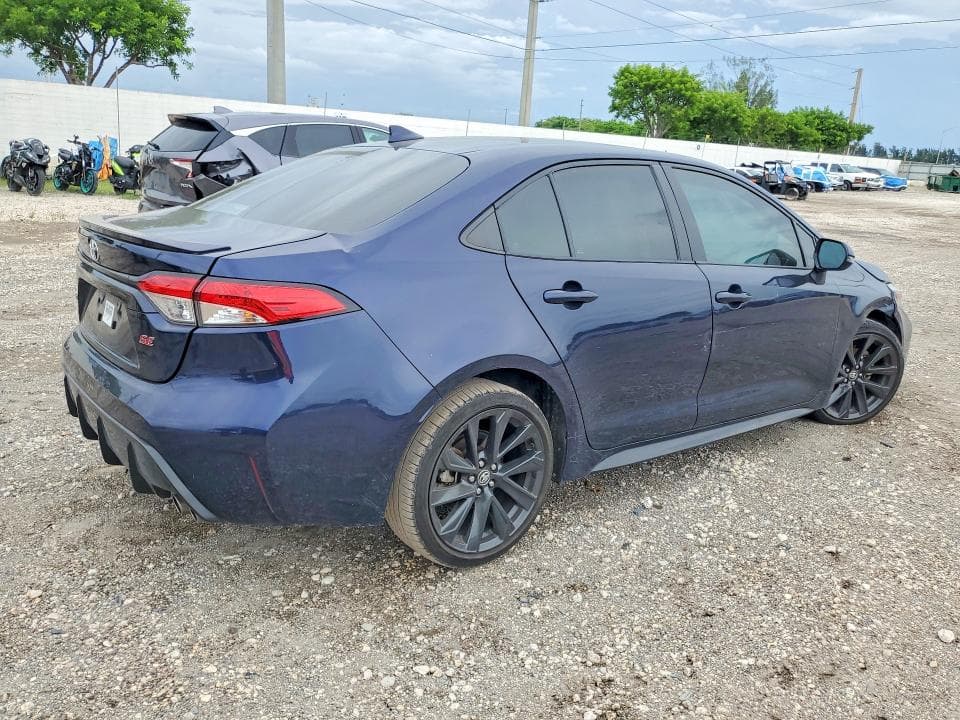 2024 TOYOTA COROLLA SE 3
