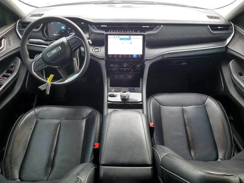 2023 JEEP GRAND CHEROKEE L LIMITED 8