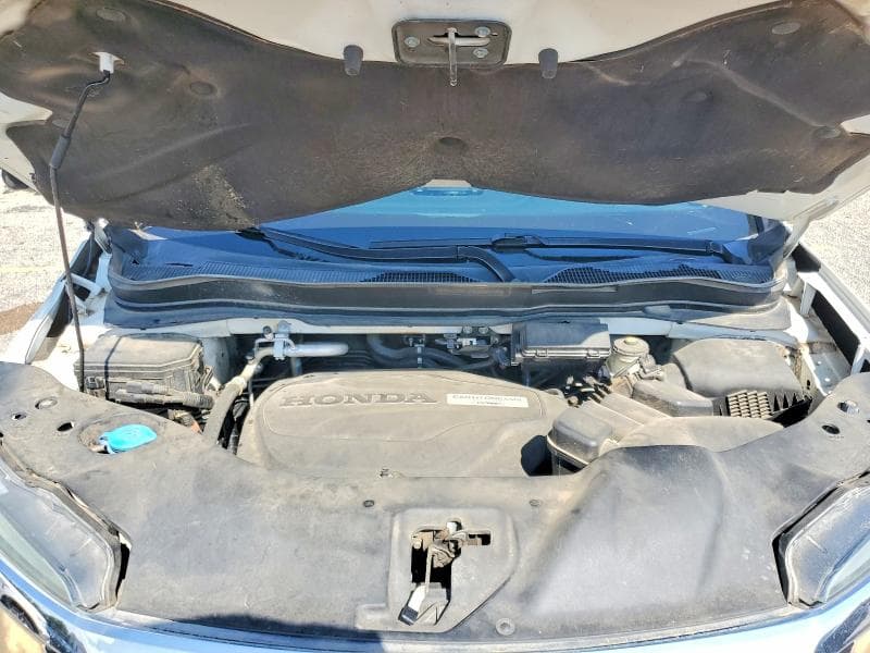 2018 HONDA PILOT TOURING 12