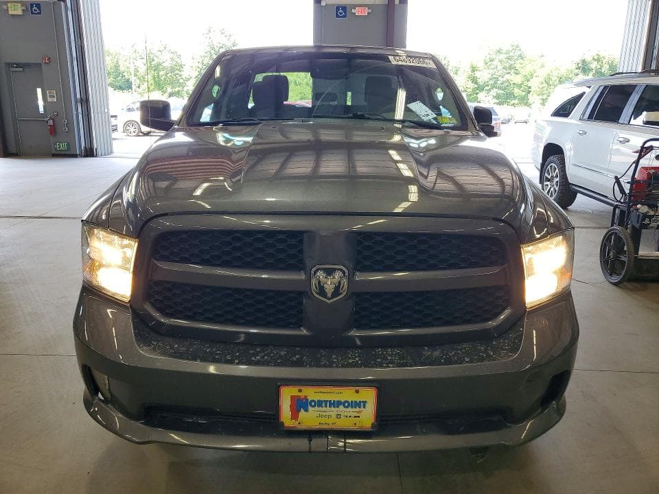 2018 RAM 1500 ST 5