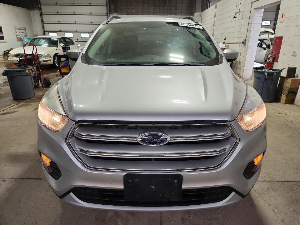 2018 FORD ESCAPE SE 5