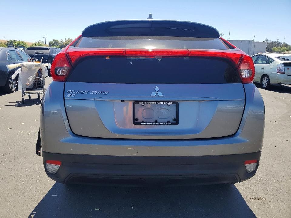 2020 MITSUBISHI ECLIPSE CROSS ES 6