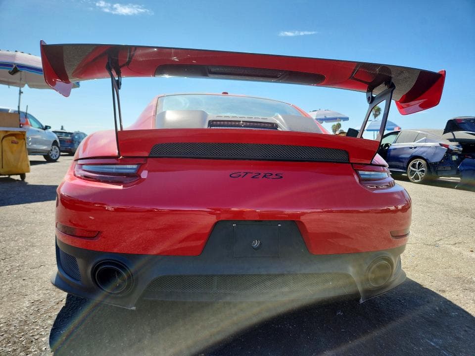 2018 PORSCHE 911 GT2 RS 6