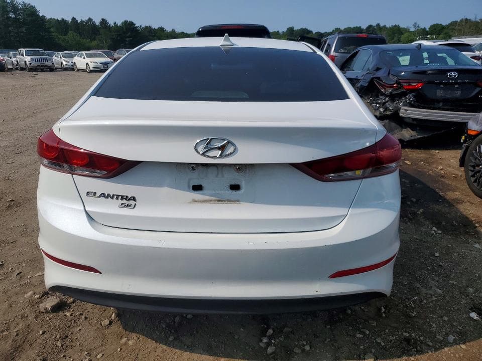 2018 HYUNDAI ELANTRA SE 6