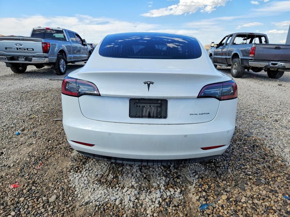 2020 TESLA MODEL 3 11