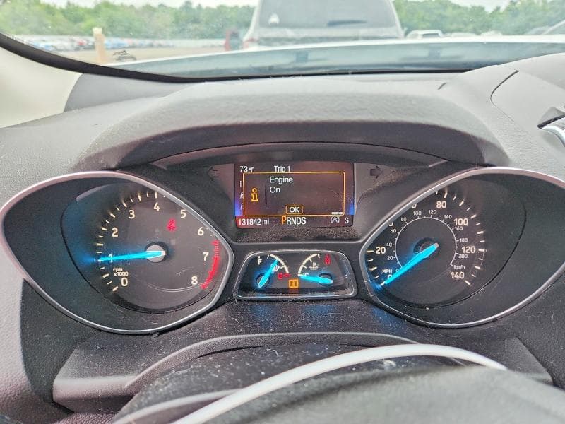 2017 FORD ESCAPE SE 9