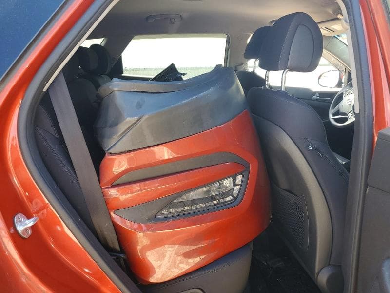 2017 HYUNDAI TUCSON SE 11