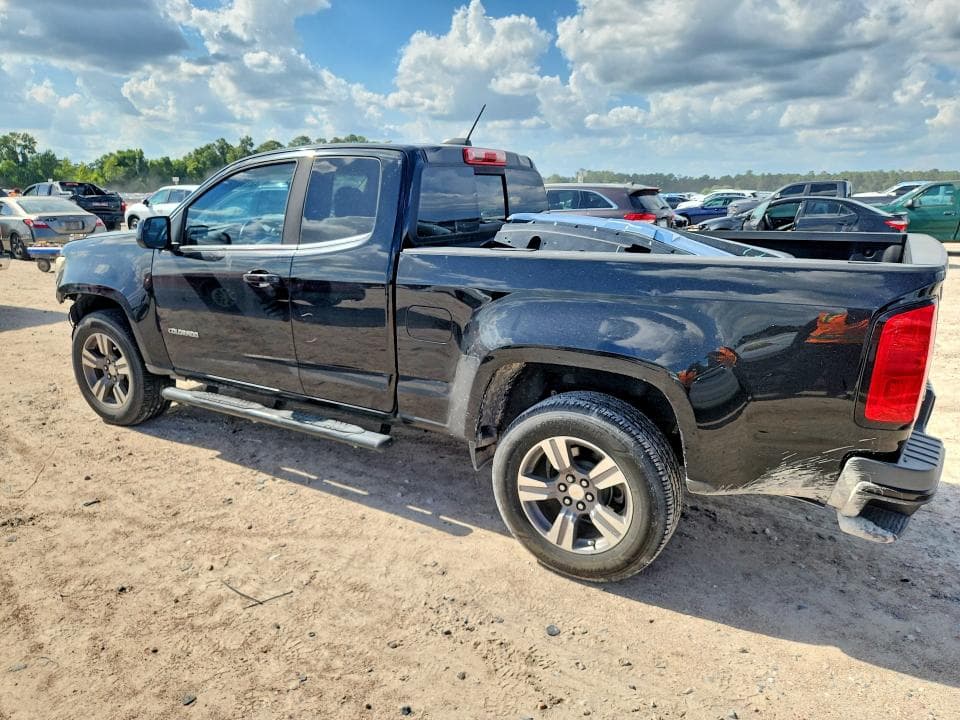 2017 CHEVROLET COLORADO LT 2