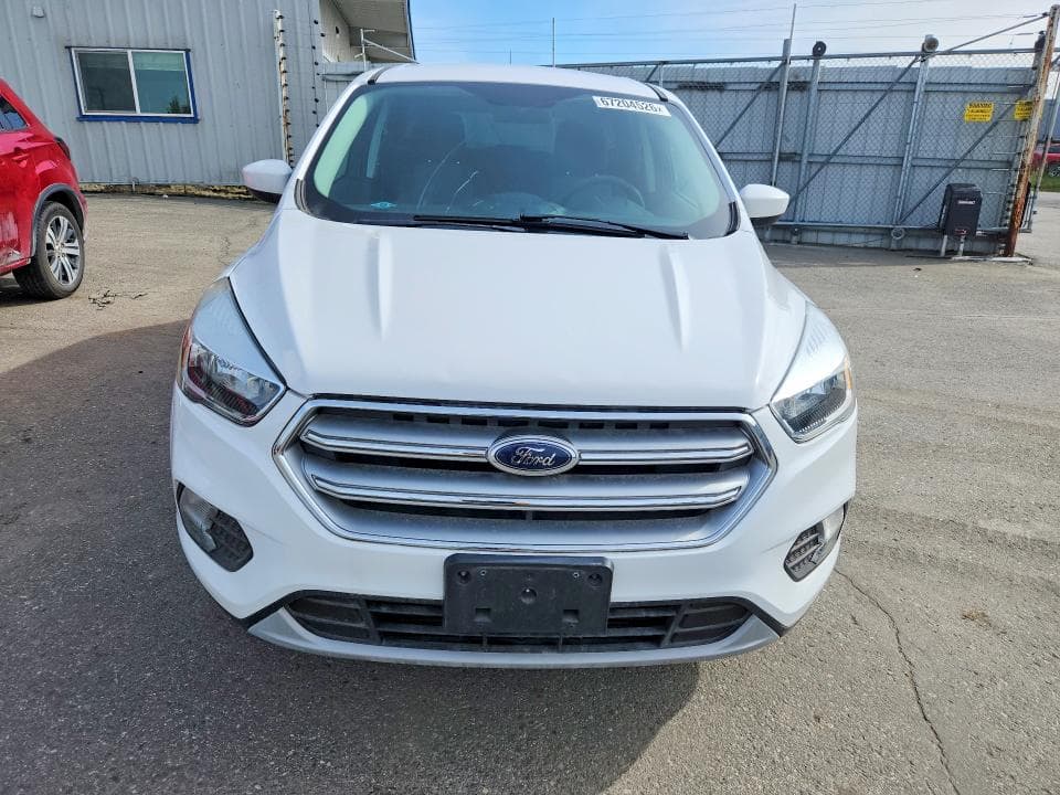 2017 FORD ESCAPE SE 5