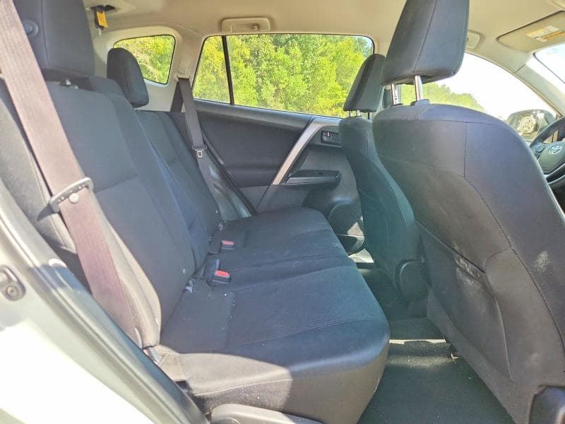 2017 TOYOTA RAV4 LE 11
