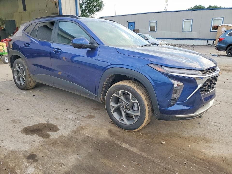 2024 CHEVROLET TRAX 1LT 4