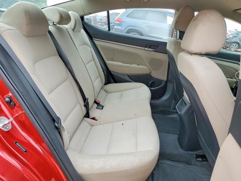 2017 HYUNDAI ELANTRA SE 10