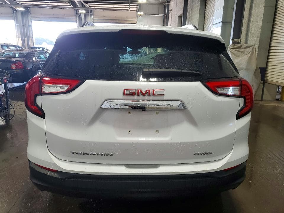 2023 GMC TERRAIN SLE 6