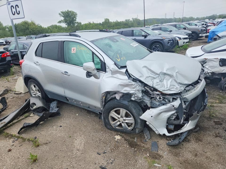 2019 CHEVROLET TRAX 1LT 7