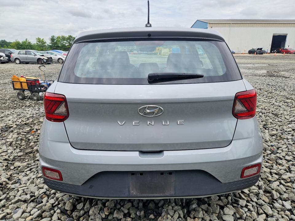 2023 HYUNDAI VENUE SE 6